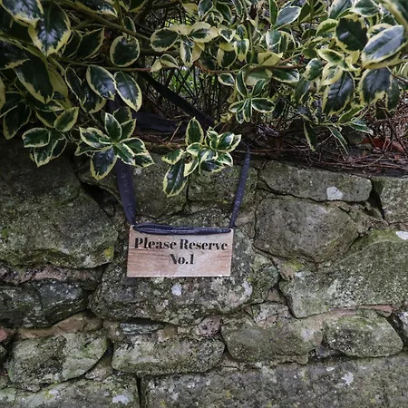 1 Boarbank Farm * Грейндж-овер-Сандс